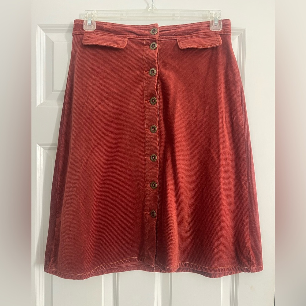 Corduory skirt size 8